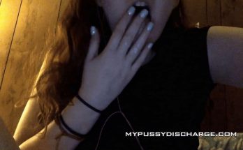 Fingering and tasting grool