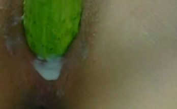 Teen creamy pussy cucumber masturbation 2